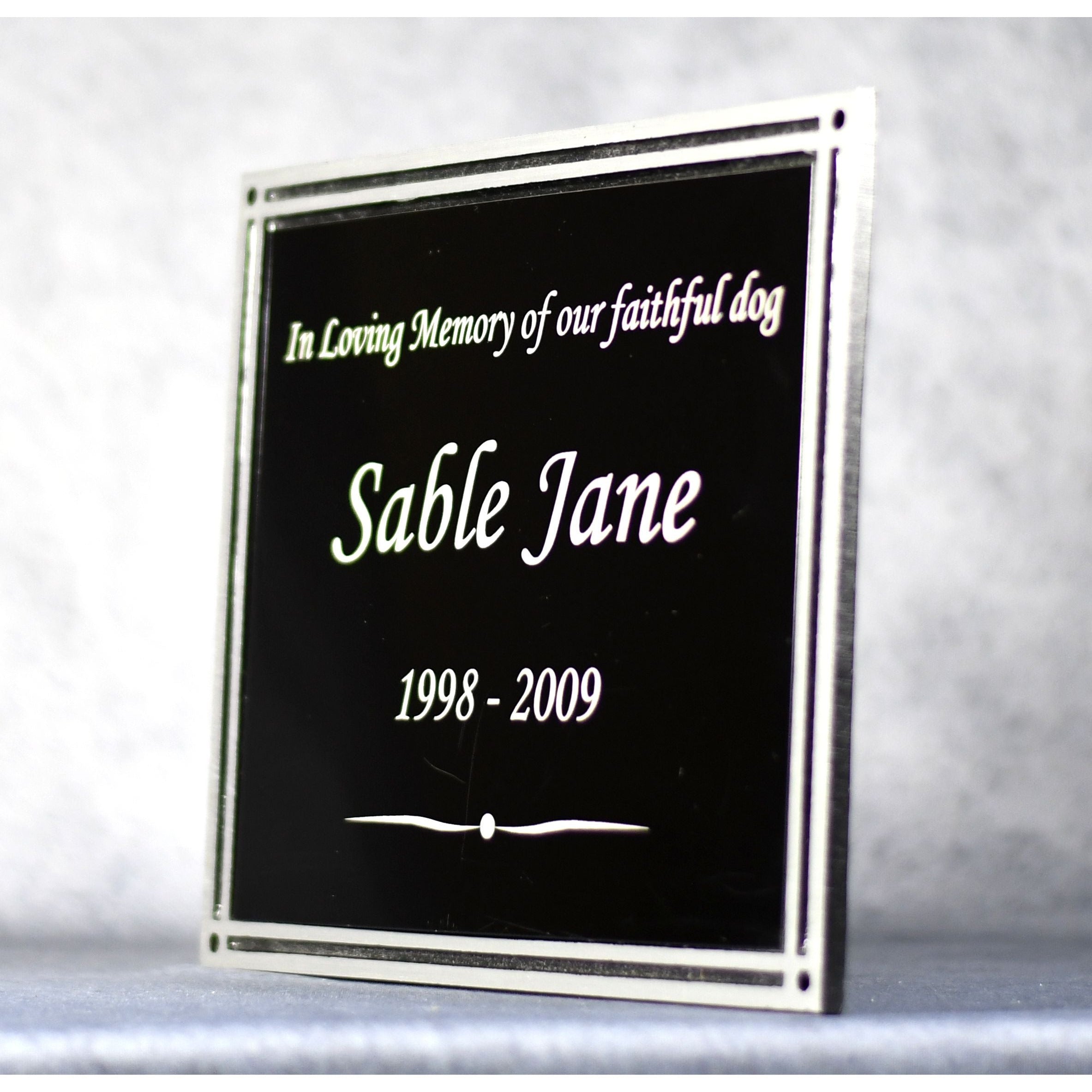 Cast Aluminum Black/Silver Plaque